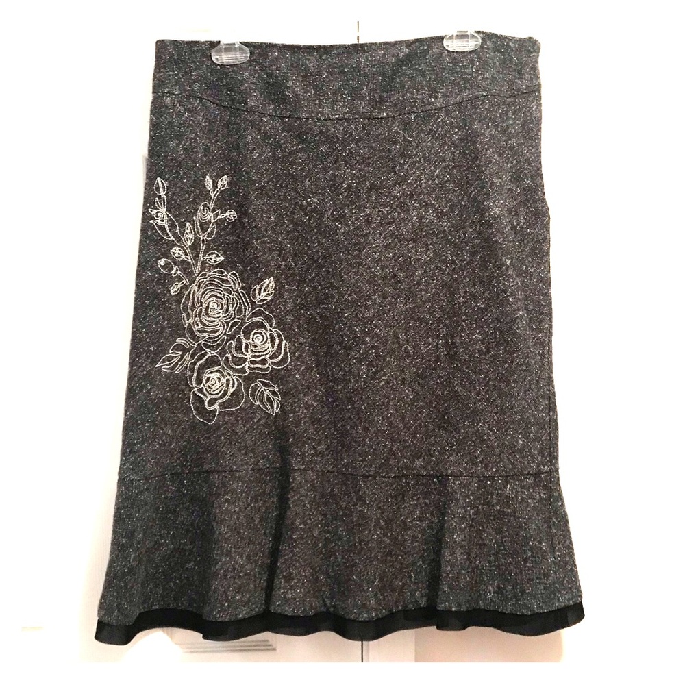 EUC Tweed Style Skirt